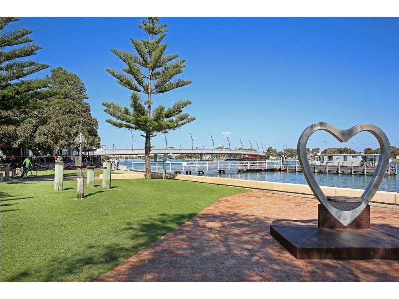 1 Second Avenue, Mandurah WA 6210