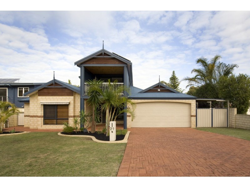 21 Redcliffe Road, Greenfields WA 6210