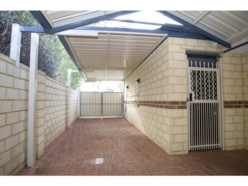 21 Redcliffe Road, Greenfields WA 6210