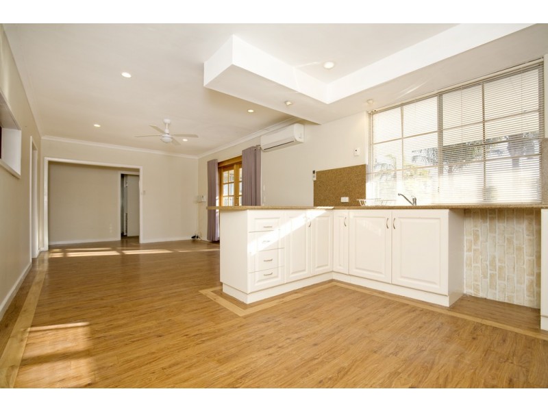 113 McLarty Road, Halls Head WA 6210