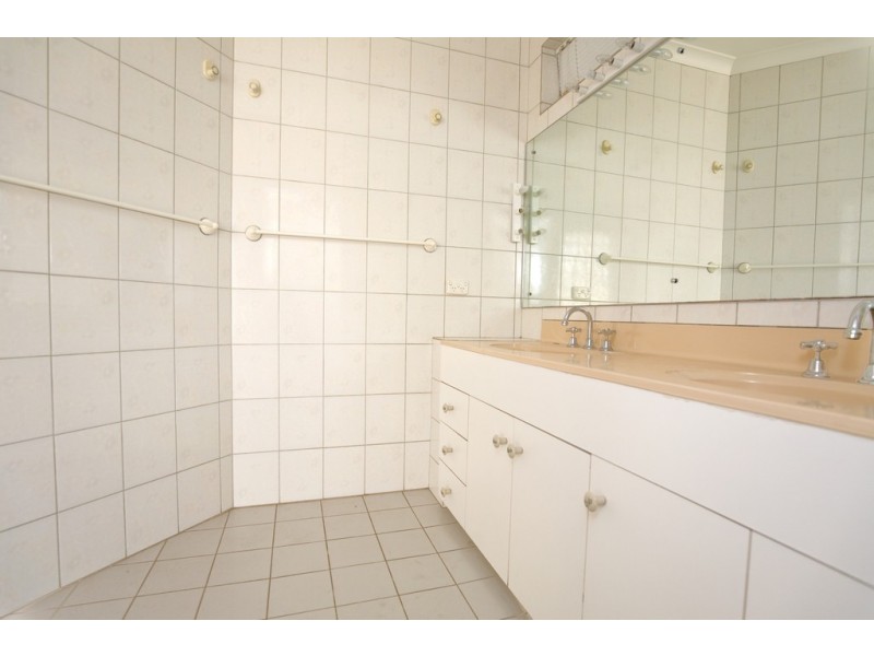 113 McLarty Road, Halls Head WA 6210