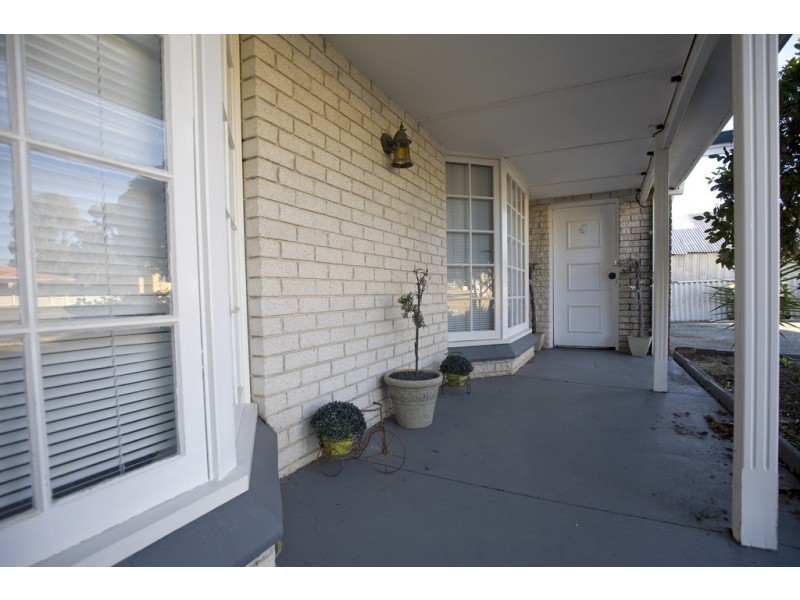 113 McLarty Road, Halls Head WA 6210