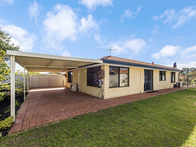 2/57 Portmarnock Circle, Halls Head WA 6210