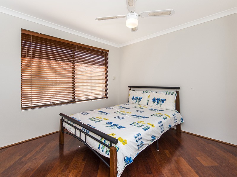 2/57 Portmarnock Circle, Halls Head WA 6210