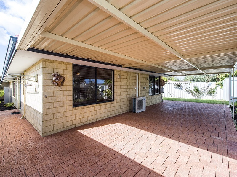 2/57 Portmarnock Circle, Halls Head WA 6210