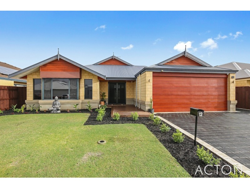 12 Splendens Turn, Halls Head WA 6210