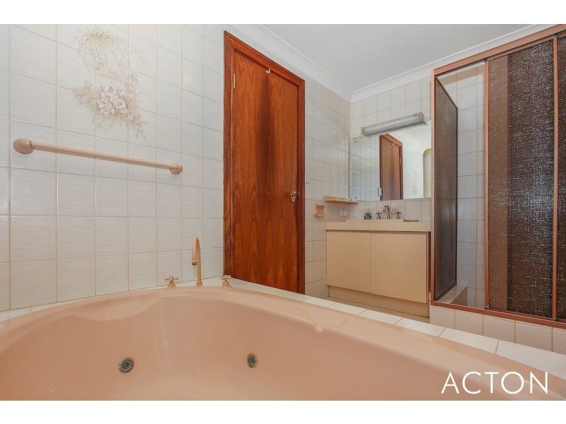 40 South Yunderup Road, South Yunderup WA 6208