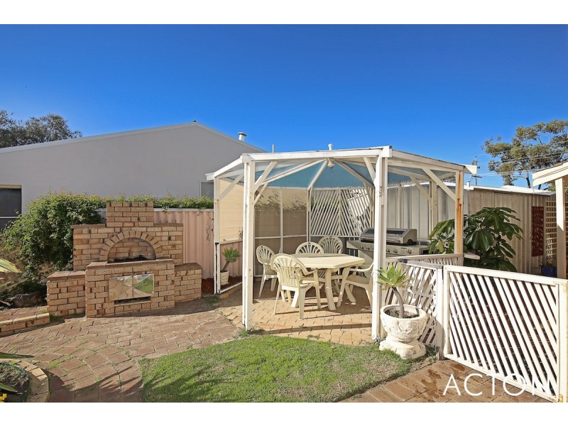 40 South Yunderup Road, South Yunderup WA 6208