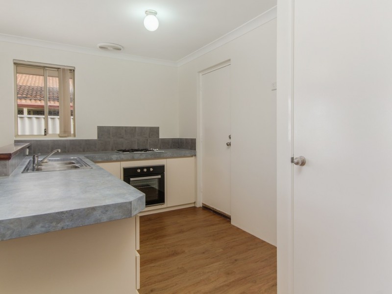 17 Tryall Avenue, Port Kennedy WA 6172