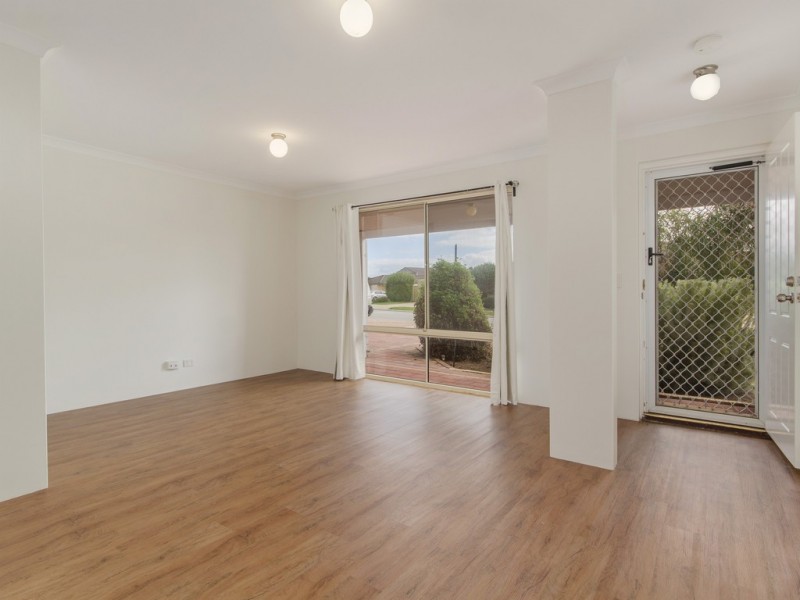 17 Tryall Avenue, Port Kennedy WA 6172