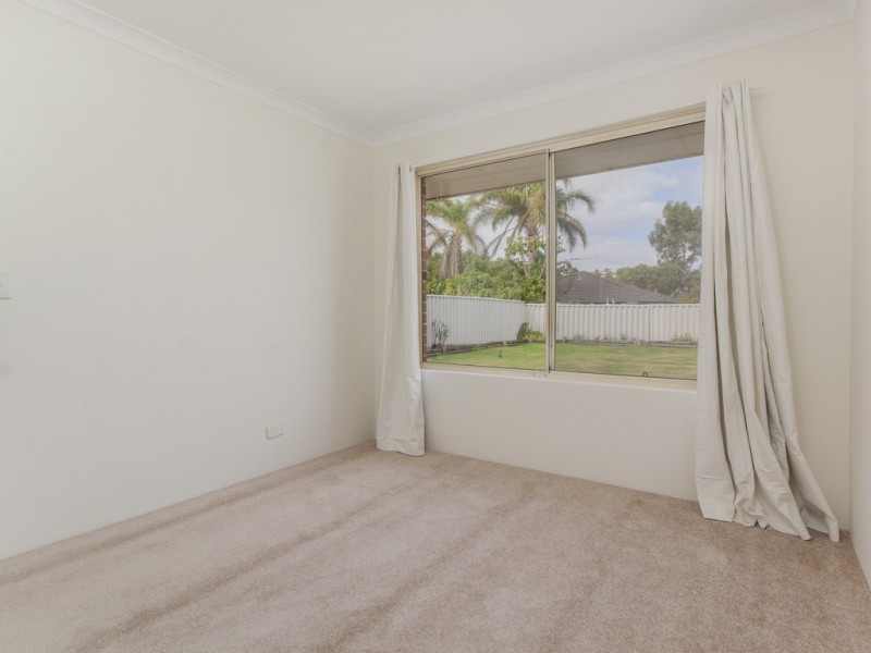 17 Tryall Avenue, Port Kennedy WA 6172