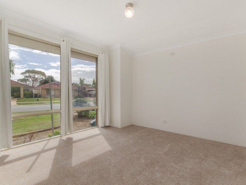 17 Tryall Avenue, Port Kennedy WA 6172
