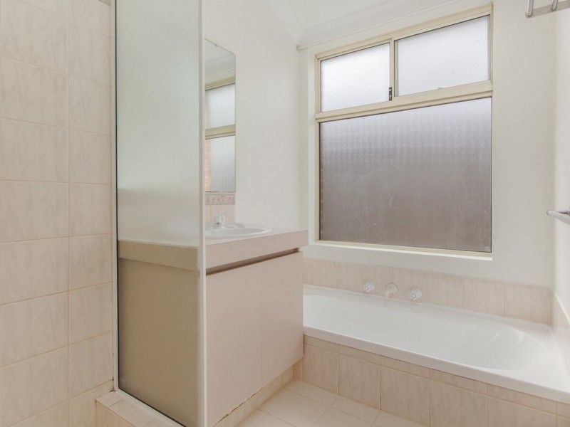 17 Tryall Avenue, Port Kennedy WA 6172