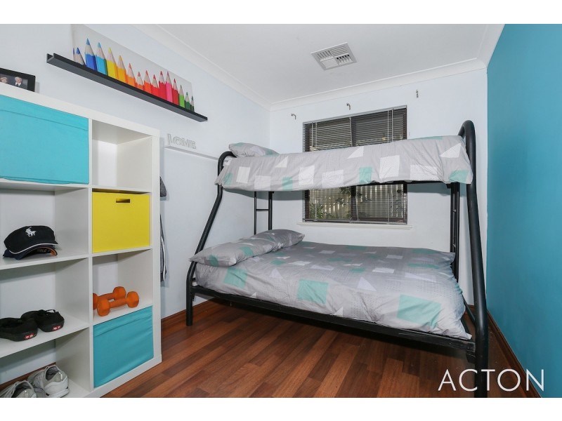 48 Mahogany Drive, Halls Head WA 6210