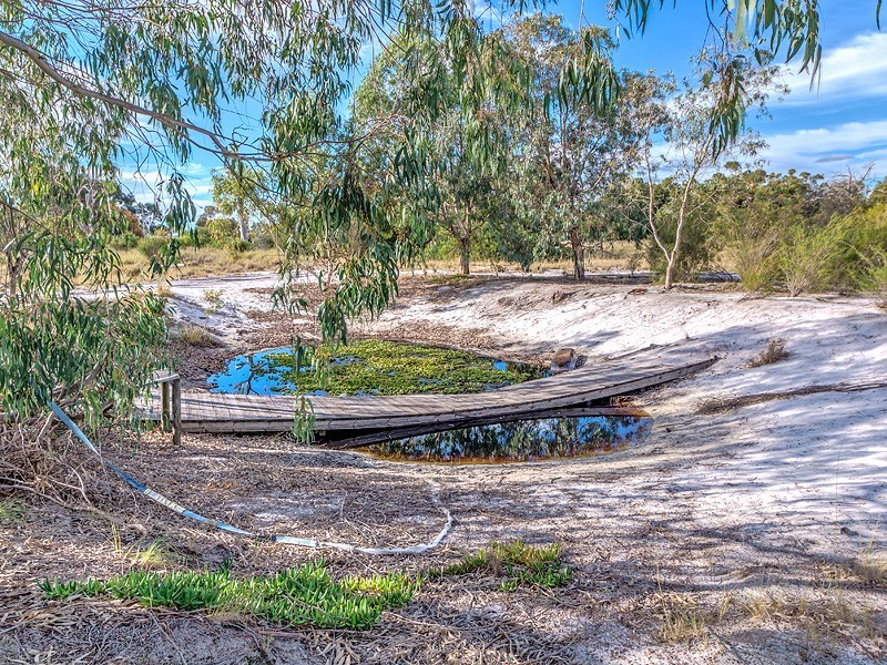 375 Jarrah Road, Hopeland WA 6125