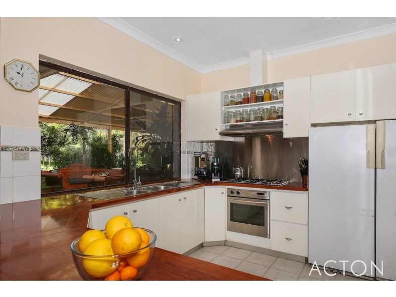 24 Hetherington Close, Jarrahdale WA 6124