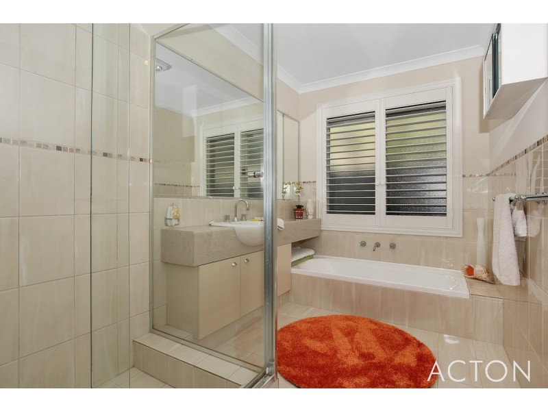 11 Queen Parade, Wannanup WA 6210