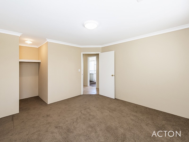 15 Woodstock Turn, Ravenswood WA 6208