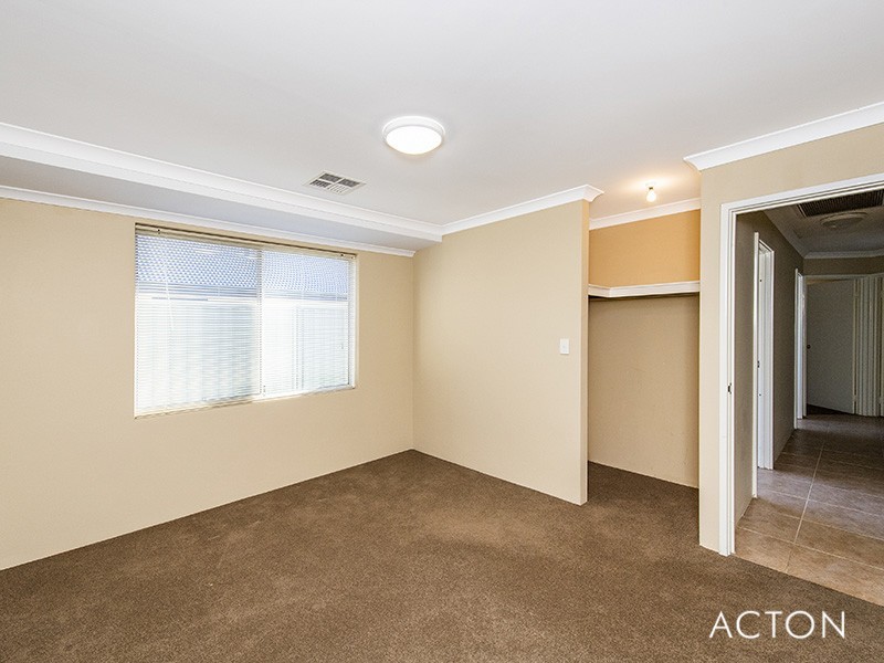 15 Woodstock Turn, Ravenswood WA 6208