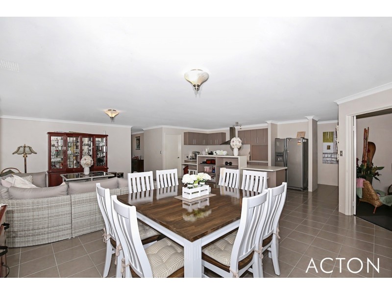 125 Countess Circuit, South Yunderup WA 6208