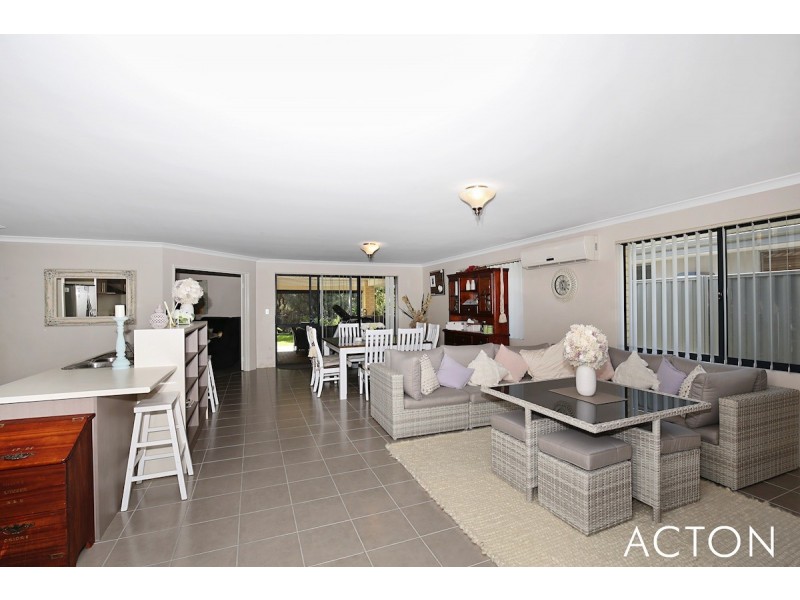 125 Countess Circuit, South Yunderup WA 6208