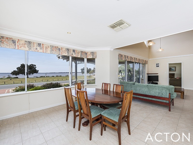 6 Dampier Avenue, Falcon WA 6210