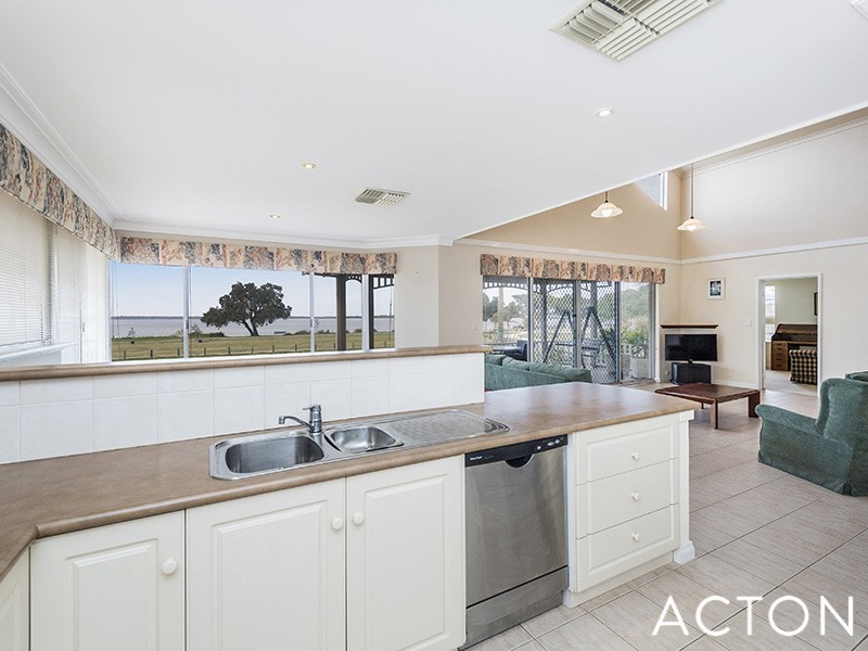 6 Dampier Avenue, Falcon WA 6210