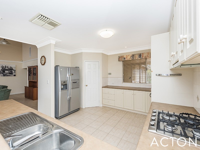 6 Dampier Avenue, Falcon WA 6210