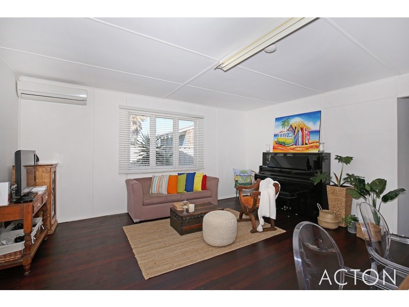 30 Leander Street, Falcon WA 6210