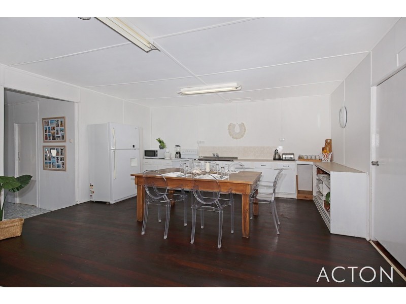 30 Leander Street, Falcon WA 6210