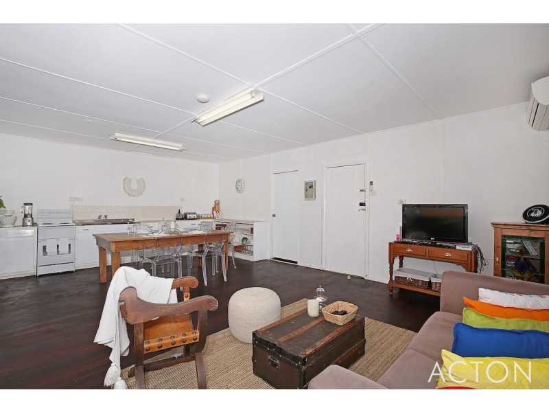 30 Leander Street, Falcon WA 6210