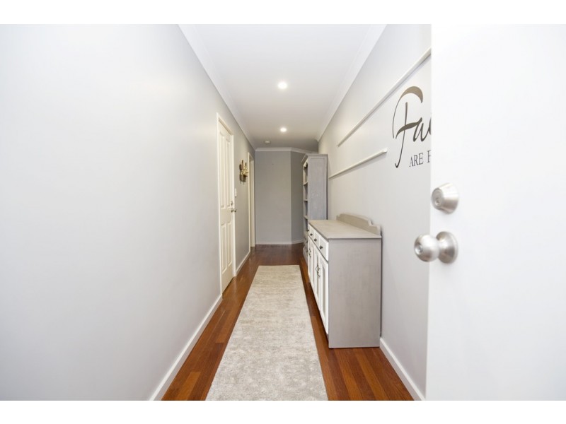 19 Dunsborough Court, Dawesville WA 6211