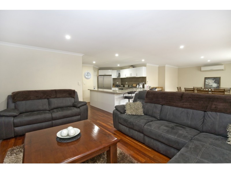 19 Dunsborough Court, Dawesville WA 6211