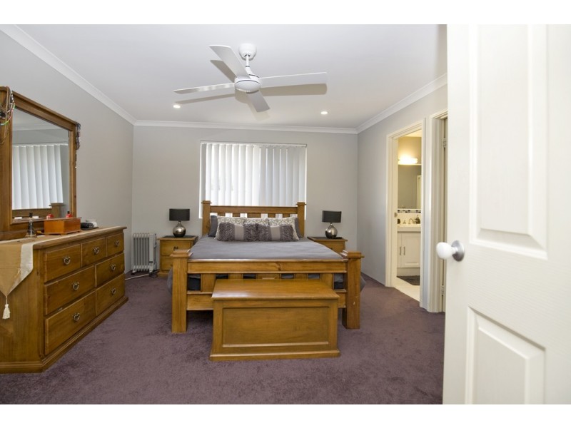 19 Dunsborough Court, Dawesville WA 6211