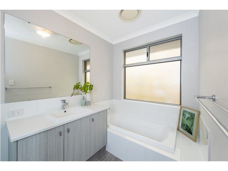 3 TIDE WAY, Singleton WA 6175