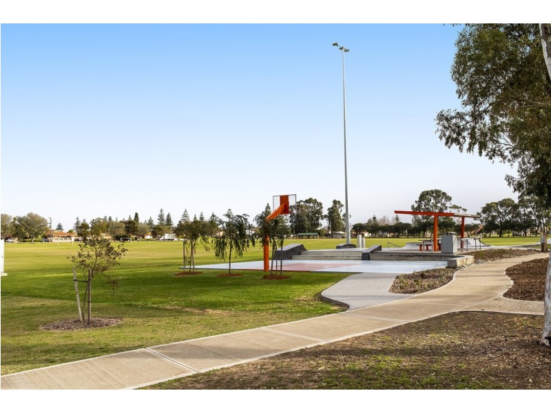 3 TIDE WAY, Singleton WA 6175