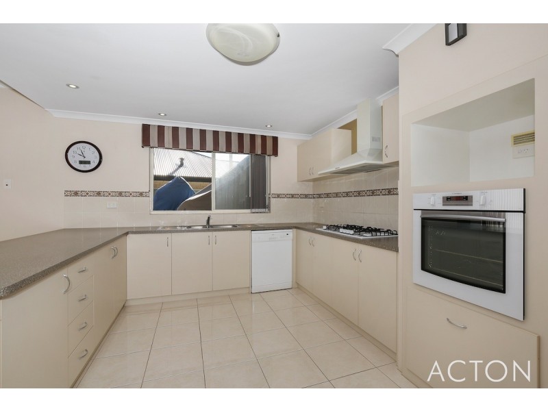 5 Bibbulmun Meander, Ravenswood WA 6208