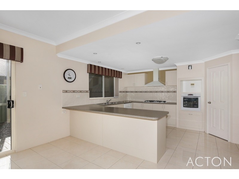 5 Bibbulmun Meander, Ravenswood WA 6208