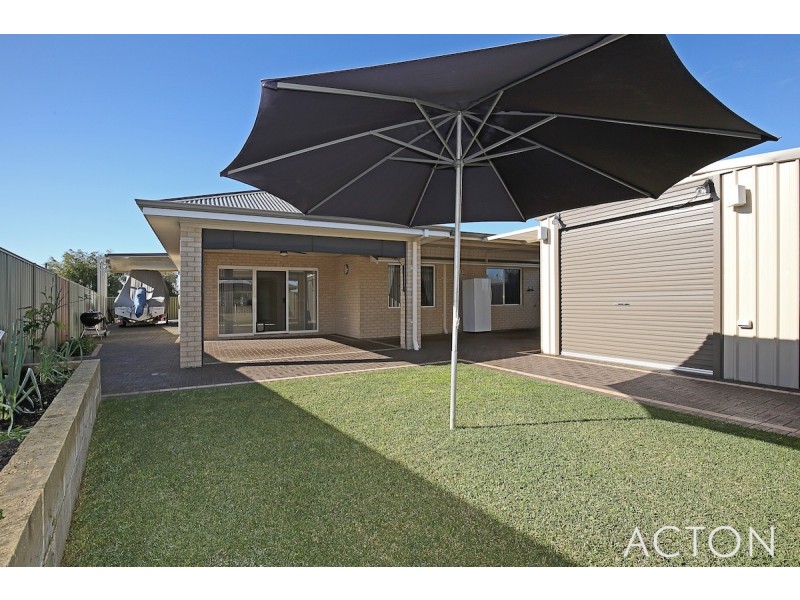 5 Bibbulmun Meander, Ravenswood WA 6208