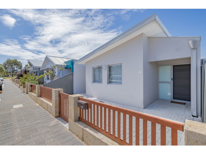 19 Kaalak Lane, Mandurah WA 6210