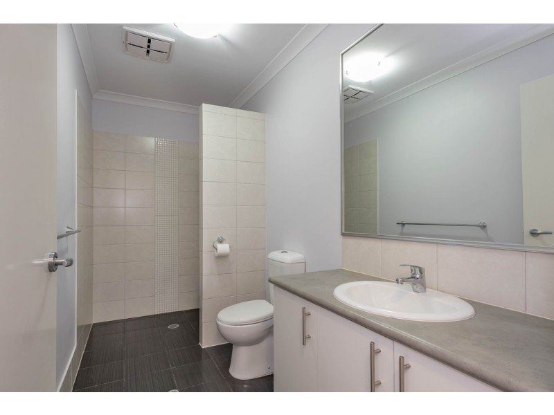 19 Kaalak Lane, Mandurah WA 6210