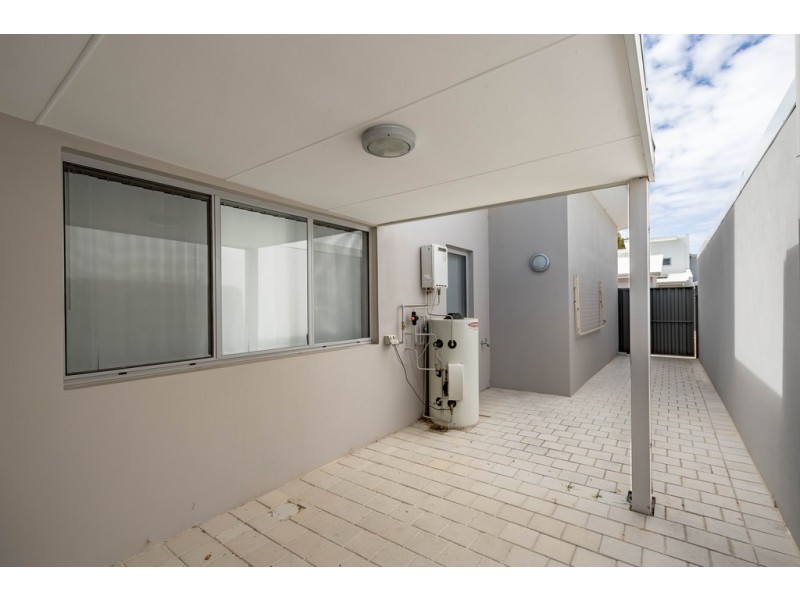 19 Kaalak Lane, Mandurah WA 6210