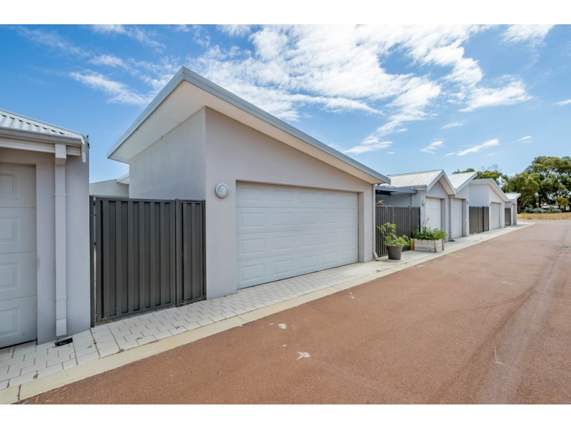 19 Kaalak Lane, Mandurah WA 6210