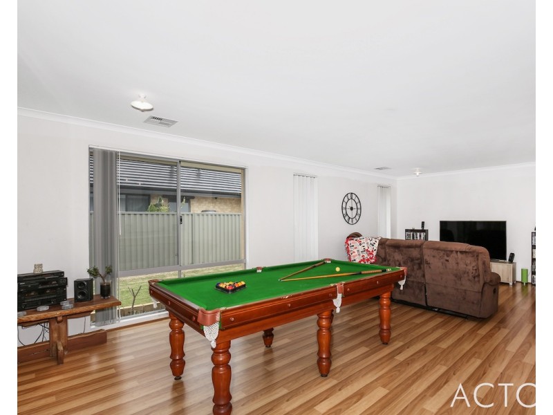 11 Starling Ramble, South Yunderup WA 6208