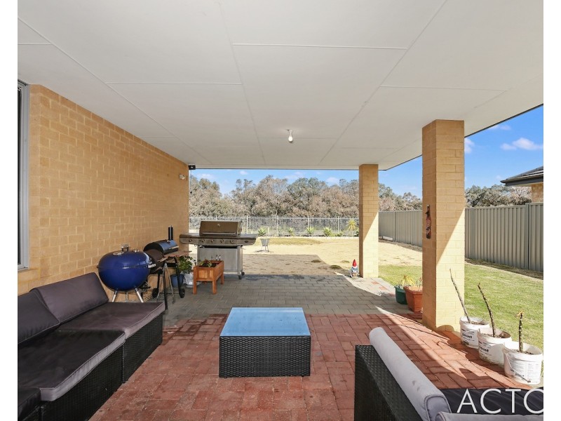 11 Starling Ramble, South Yunderup WA 6208