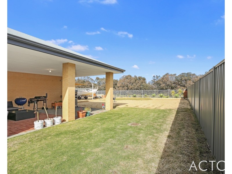 11 Starling Ramble, South Yunderup WA 6208