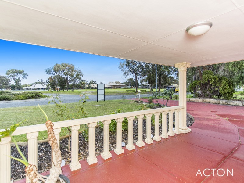 3 Brigadoon Close, Halls Head WA 6210