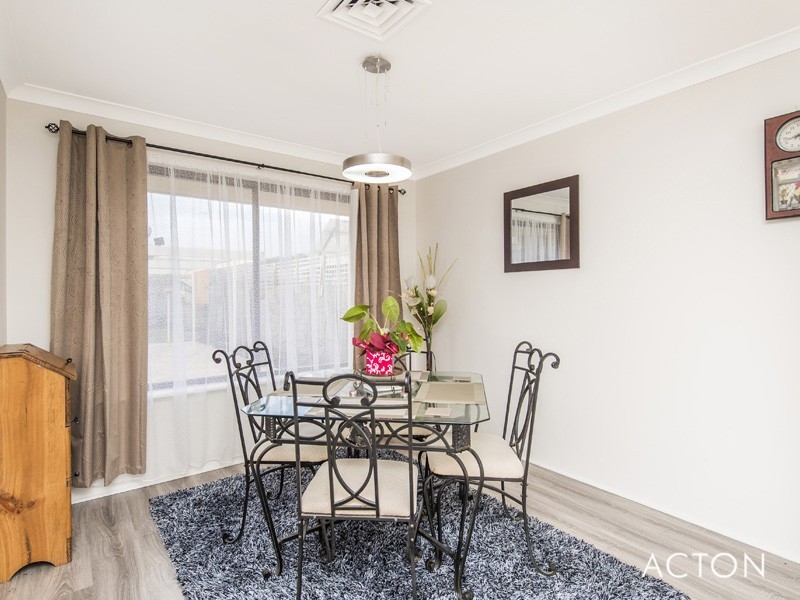 3 Brigadoon Close, Halls Head WA 6210