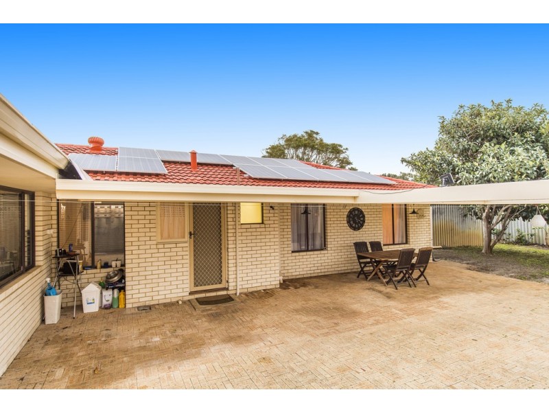 3 Brigadoon Close, Halls Head WA 6210