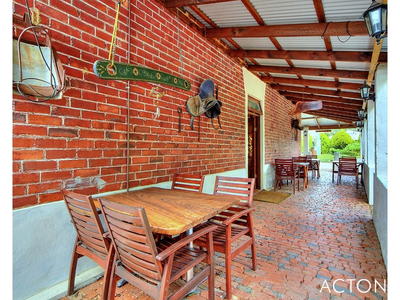 1409 Karnup Rd, Serpentine WA 6125